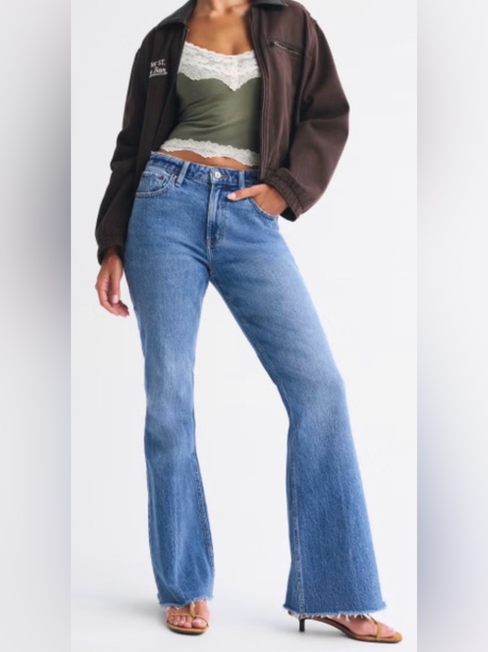 Abercrombie & Fitch Curve Love High Rise the Vintage Flare Jean | size: 33 short
